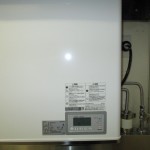 イトミック 小型電気温水器/貯湯式/壁掛電機湯沸器/EWRシリーズ　[EWR65BNN240AO]